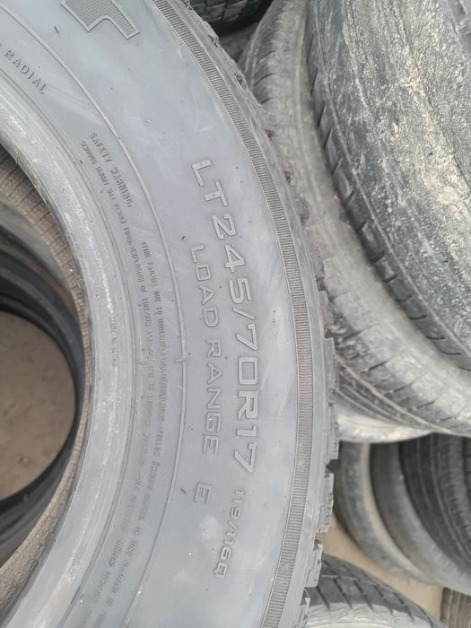 Triangle 245/70 R 17