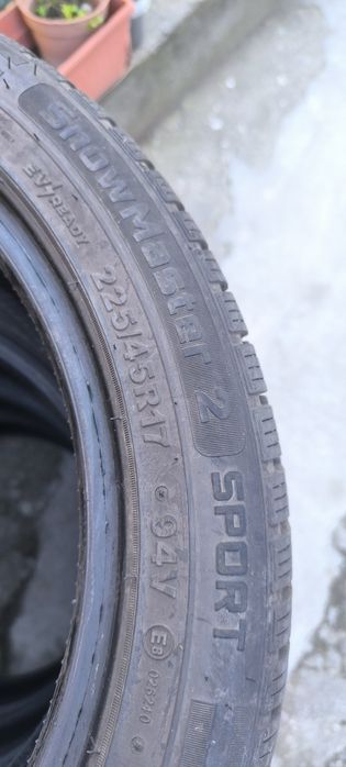Зимни гуми 4 бр.Petlas 225/45/R17