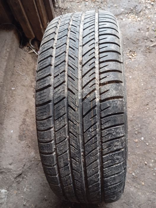 Cauciucuri 4 vara,2 iarna și 1 rezerva iarna
