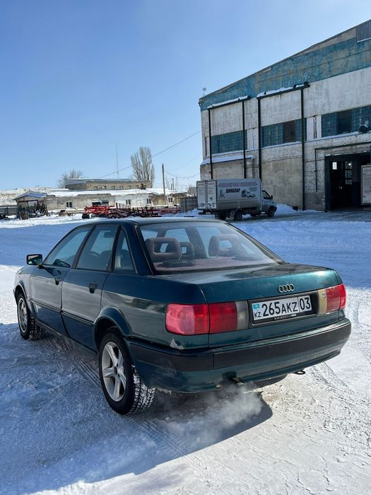 Продам Ауди 80 б4