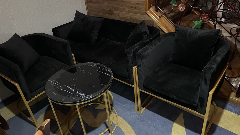 Лофт диван, два кресла столик