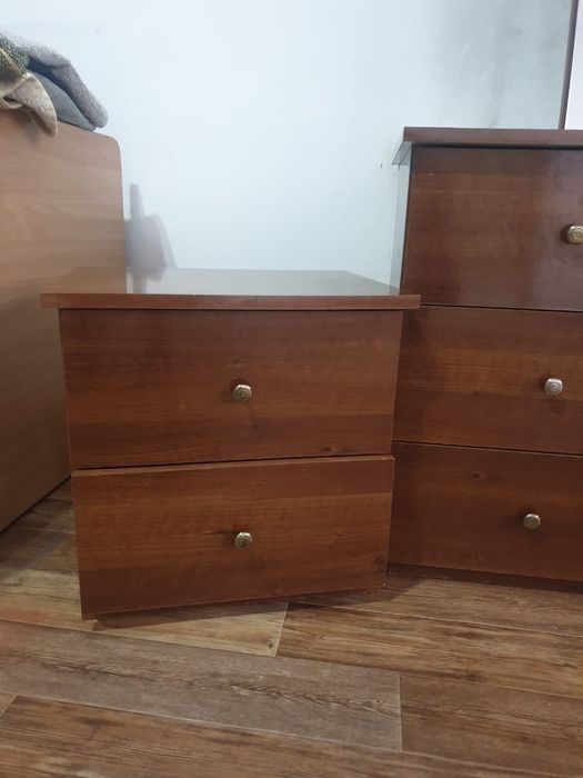 Продам спальный гарнитур