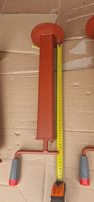 Picior sprijin remorca agricola 2.5 tone  pret 285 lei se poate trimit