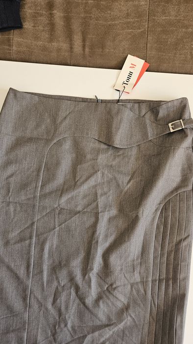 Елегантна дамска пола , размер Л