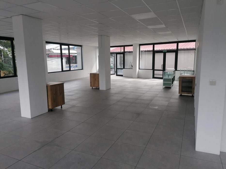 Дава се под наем Магазин в Дупница - 200 кв.м за 1030 € - Снимка #5