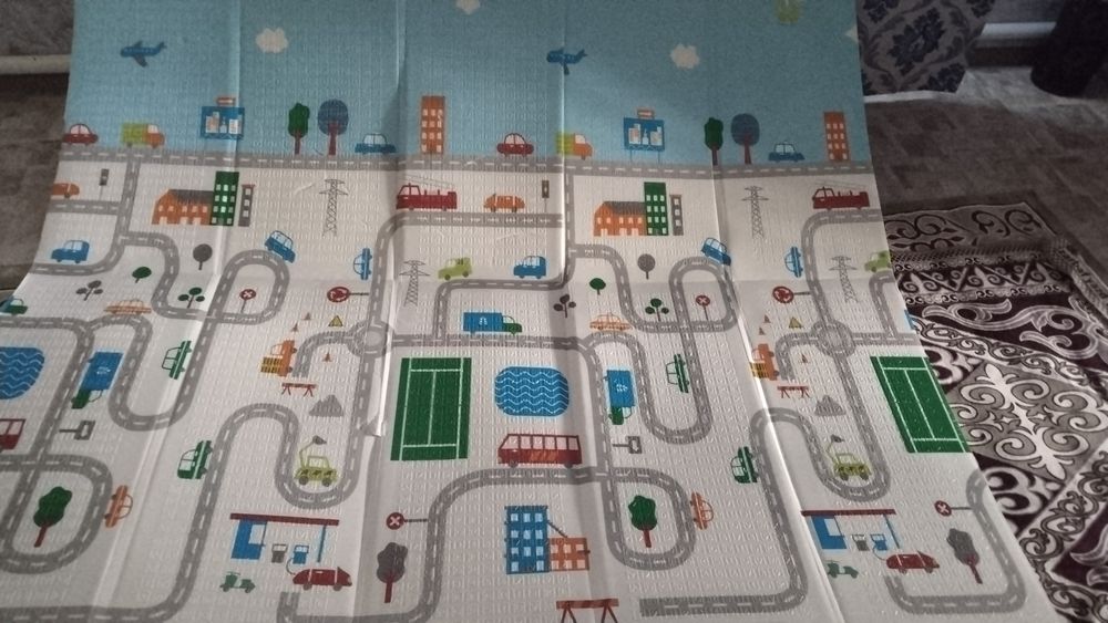 Продам коврик в отличном состоянии