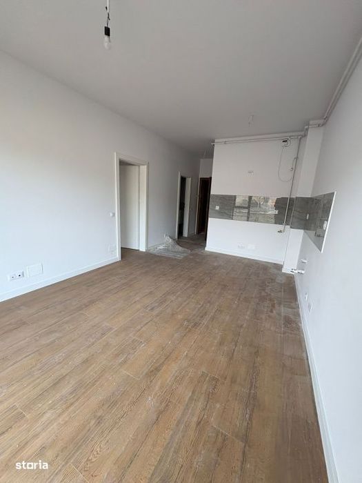 Apartament de vanzare , semidecomandat 37mp ,2 camere Zona SOMESULUI