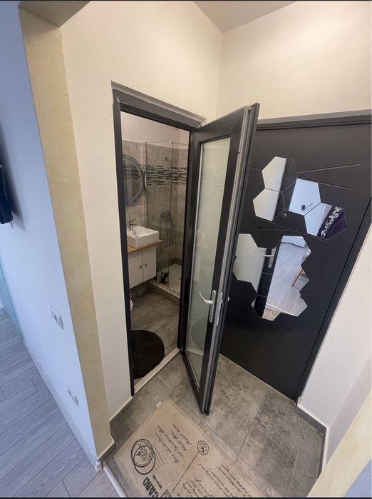 Regim hotelier lux Bld garii Urban bistro/cafeneaua 5toGo