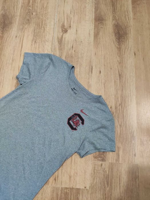 Tricou dama Nike marimea M