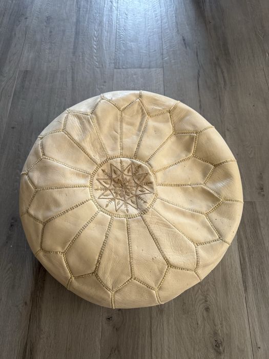 Мека табуретка тип барбарон