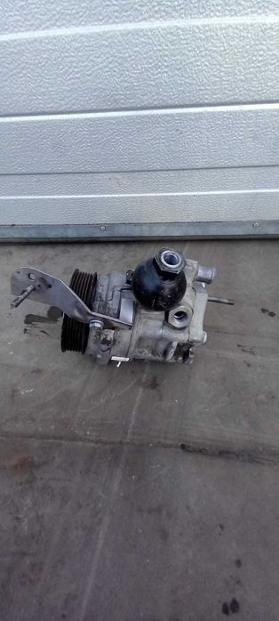 Pompa servodirectie BMW Seria 7 E65 E66 730d, cod LH 2110852