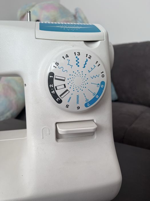 Masina De Cusut Toyota SPB15