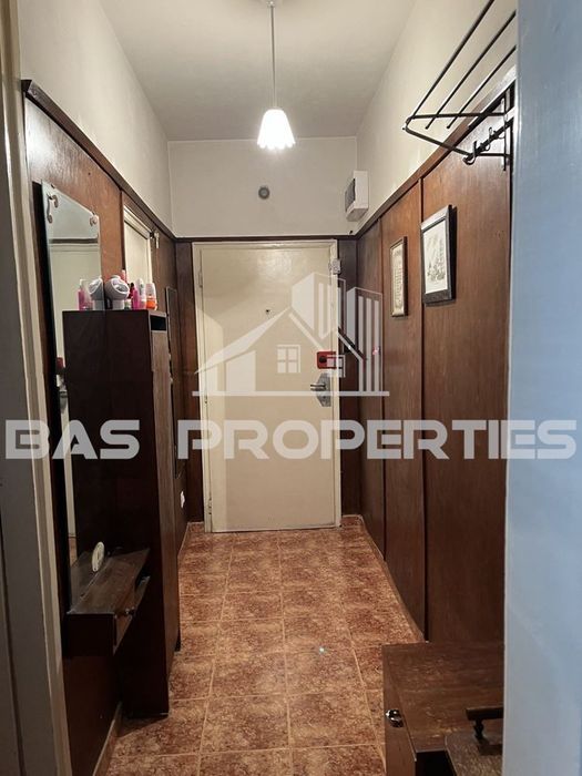 Продава се Двустаен апартамент в София, Надежда 4 - 60 кв.м за 1105 €/кв.м - Снимка #4