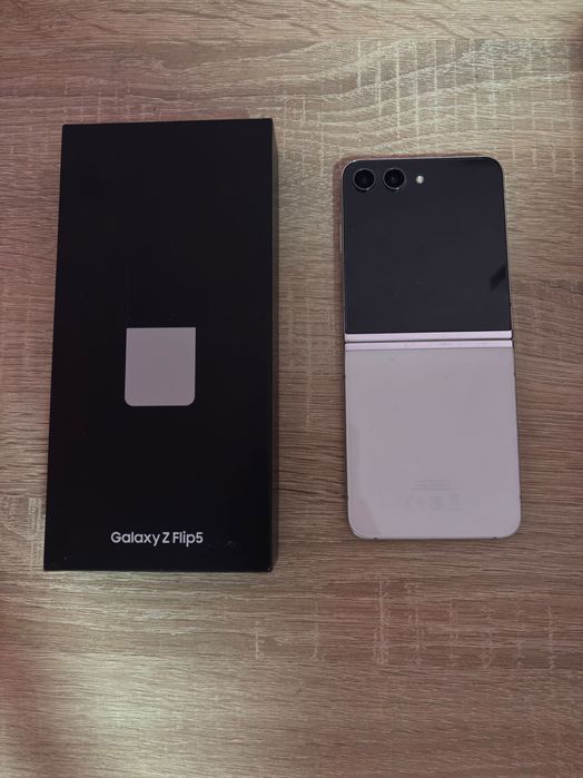 Samsung z flip5 256gb cream