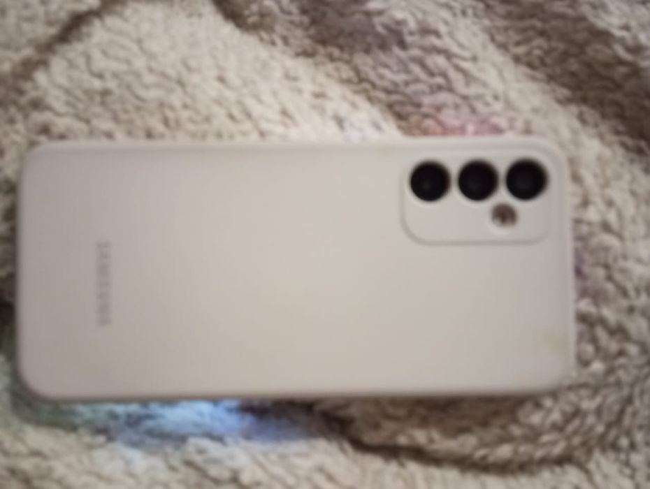 Samsung 14a Redmi 12