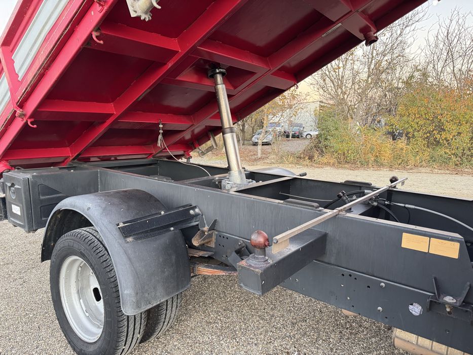 Iveco daily 35c14 basculabil pe cutie , impecabil ,motor 3L , italia .