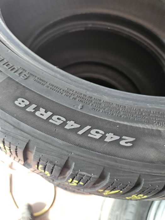 Гуми 245/45/18 2броя
