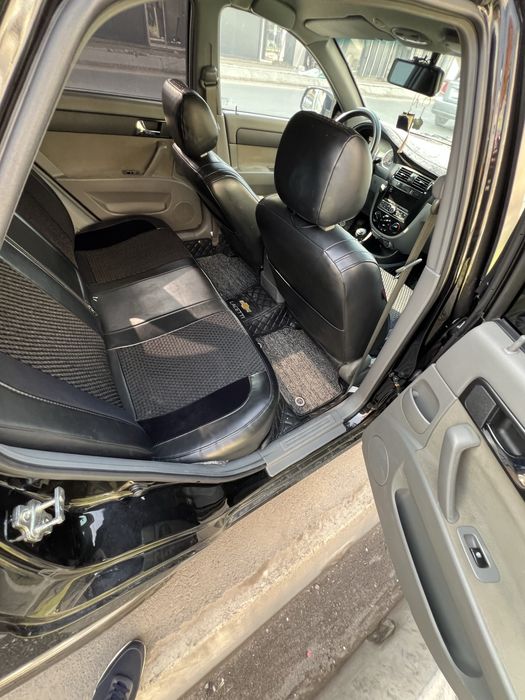 Qora jentira sotiladi 2023 kraska toza