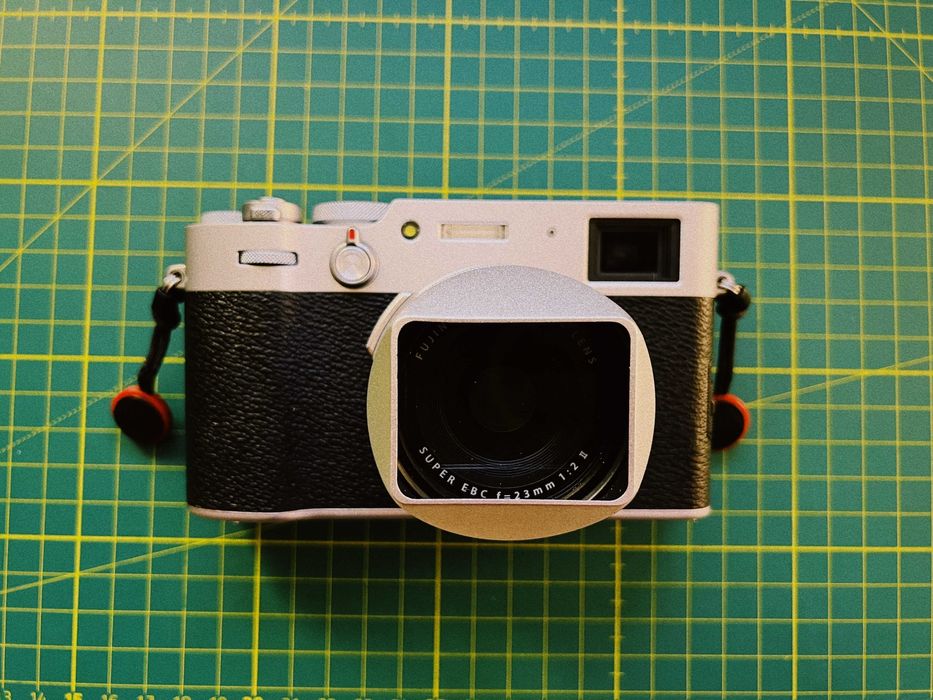 Aparat Foto Fuji x100v