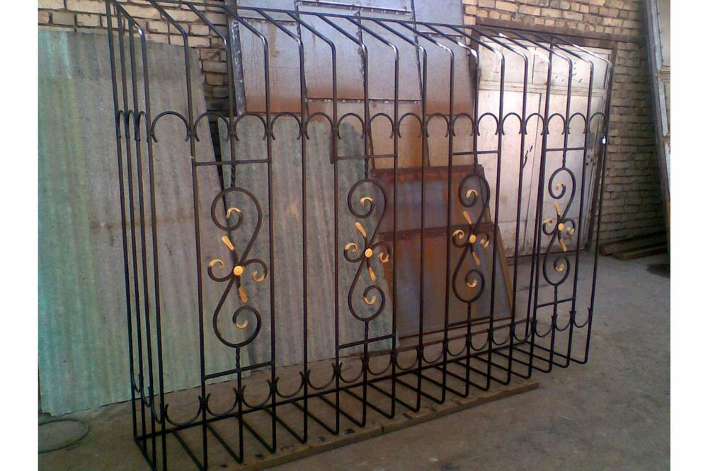 Реше'тки перила ограждения