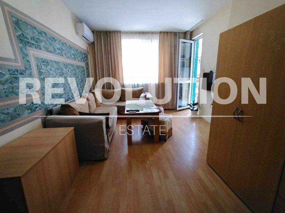 Двустаен апартамент в района на ХЕИ!