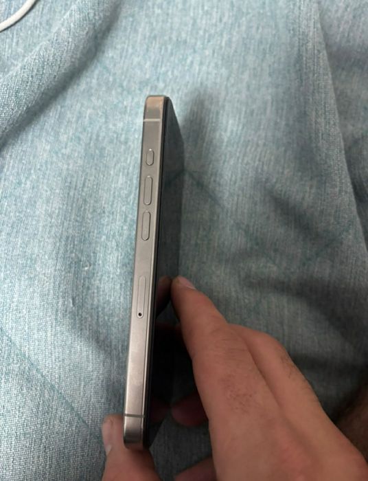 Apple iPhone 15 pro 256/8