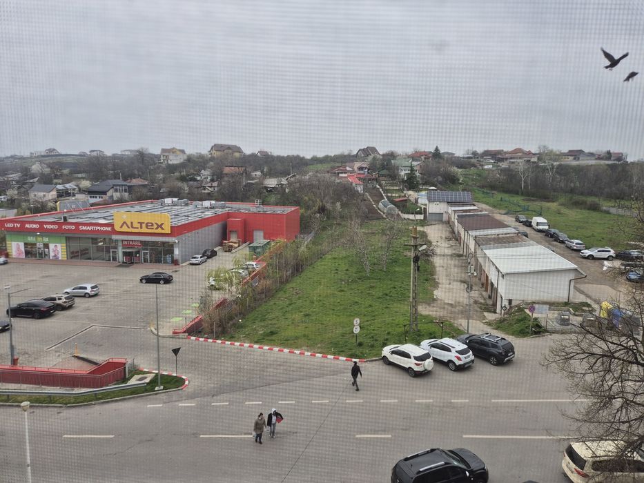Apartament 3 camere decomandat 72 mp plus loc GARAJ Titulescu Kaufland