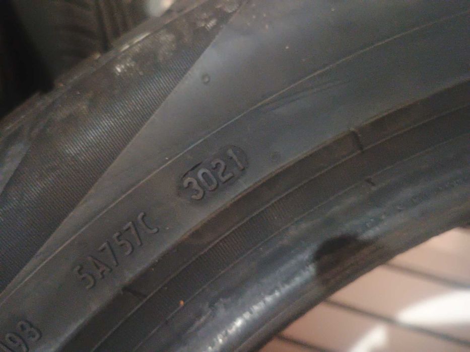2бр.летни гуми Pirelli Scorpion 255/45/19 дот.21