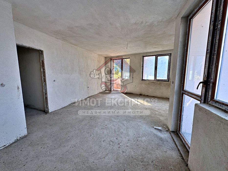 Продава се Двустаен апартамент в Асеновград - 86 кв.м за 1047 €/кв.м - Снимка #6