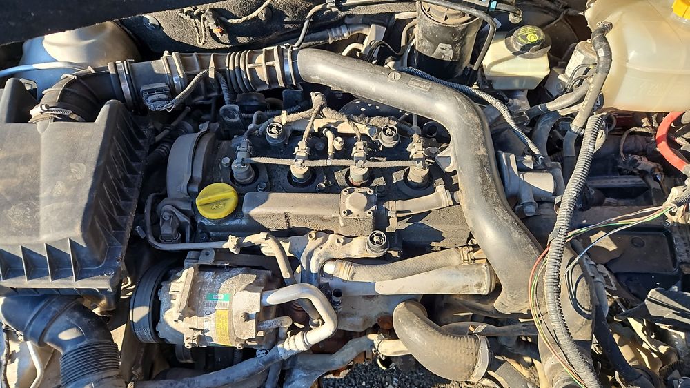 Opel Astra H - 1.7 cdti на части