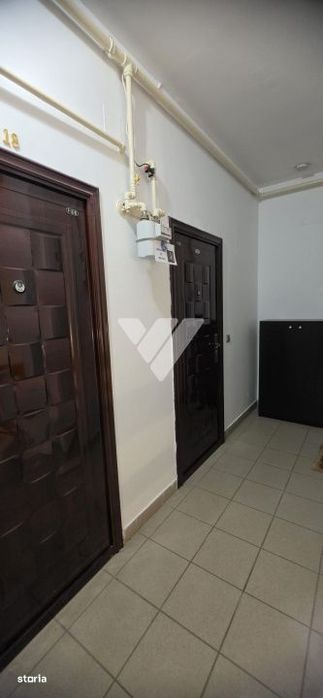 Apartament 2 camere etaj 3 bloc cu acoperis Cisnadie, Sibiu