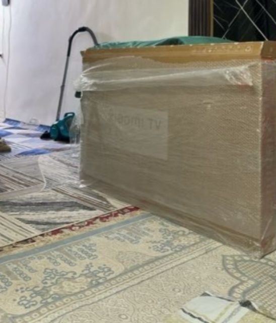 Телевизор смарт 140 см продам