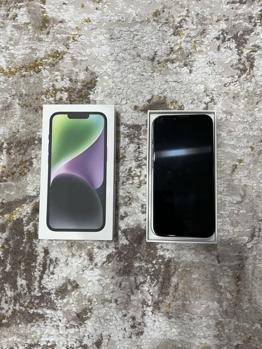 Продам Iphone 14