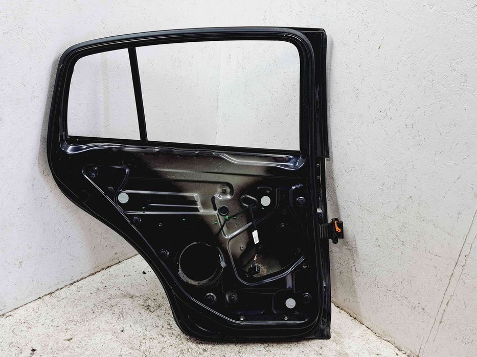 Usa stanga spate Volkswagen Golf 5 Plus (5M1) [Fabr 2005-2008] LC9Z