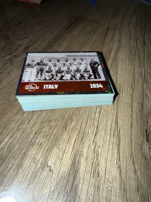 Vănd sau schimb stickere world cup/   1 Lei/Bucată