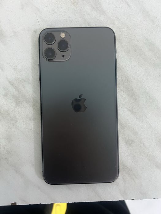 Срочно!!! Продам iPhone 11 pro max Black 256gb