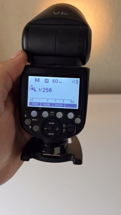 Blitz Godox V1C Canon Cu probleme