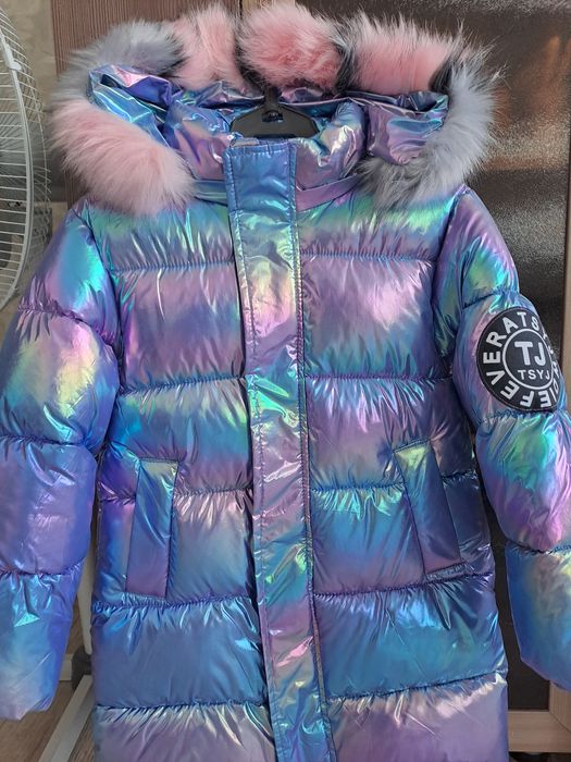 Продам детское пальто.