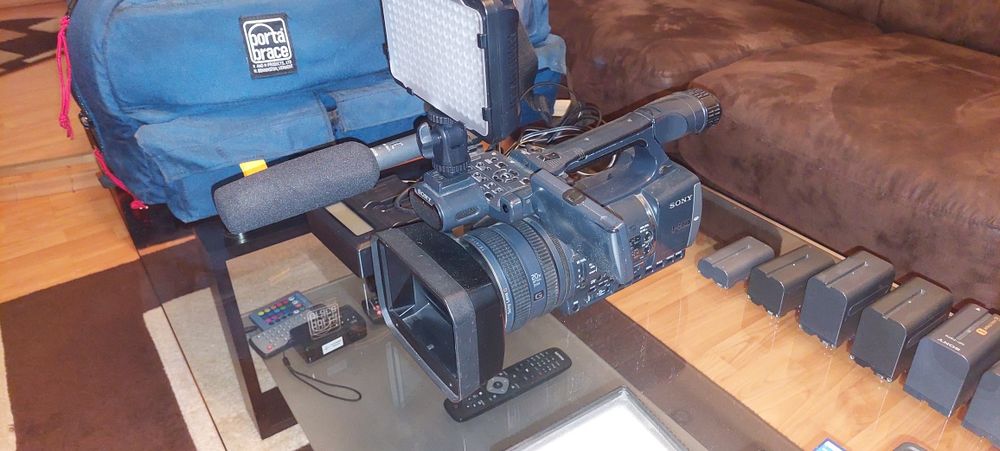 Vand/shimb,Sony HDR-AX2000 + Accesorii