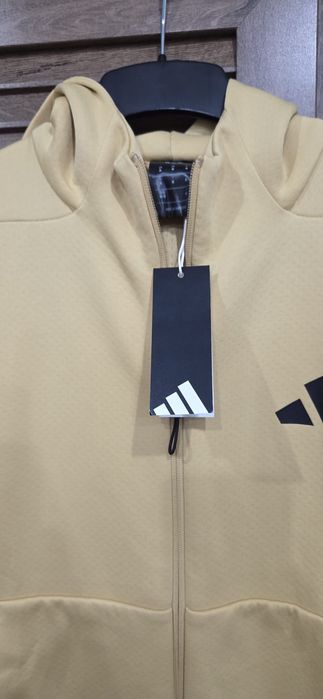 Hanorac Adidas/Nu Nike,Under Armour, Puma, Reebok