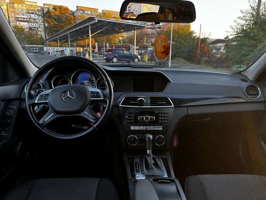 Mercedes Benz C220 2013