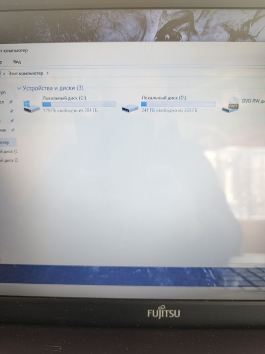 Продам ноутбук Fujitsu AH512 на Core i3
