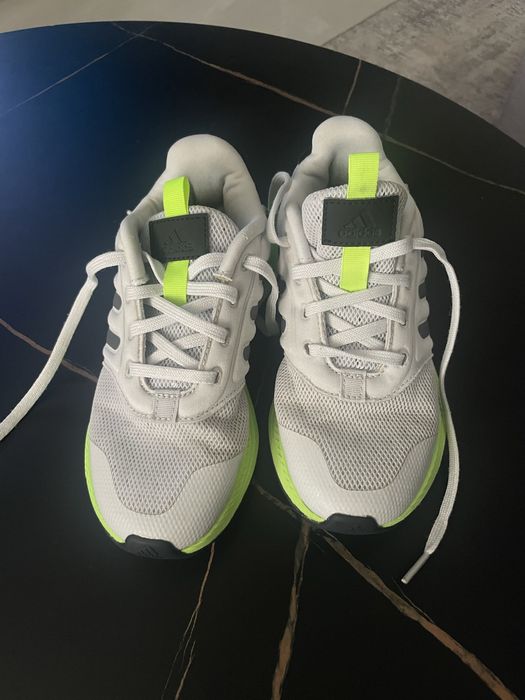 Детскк маратонки Adidas