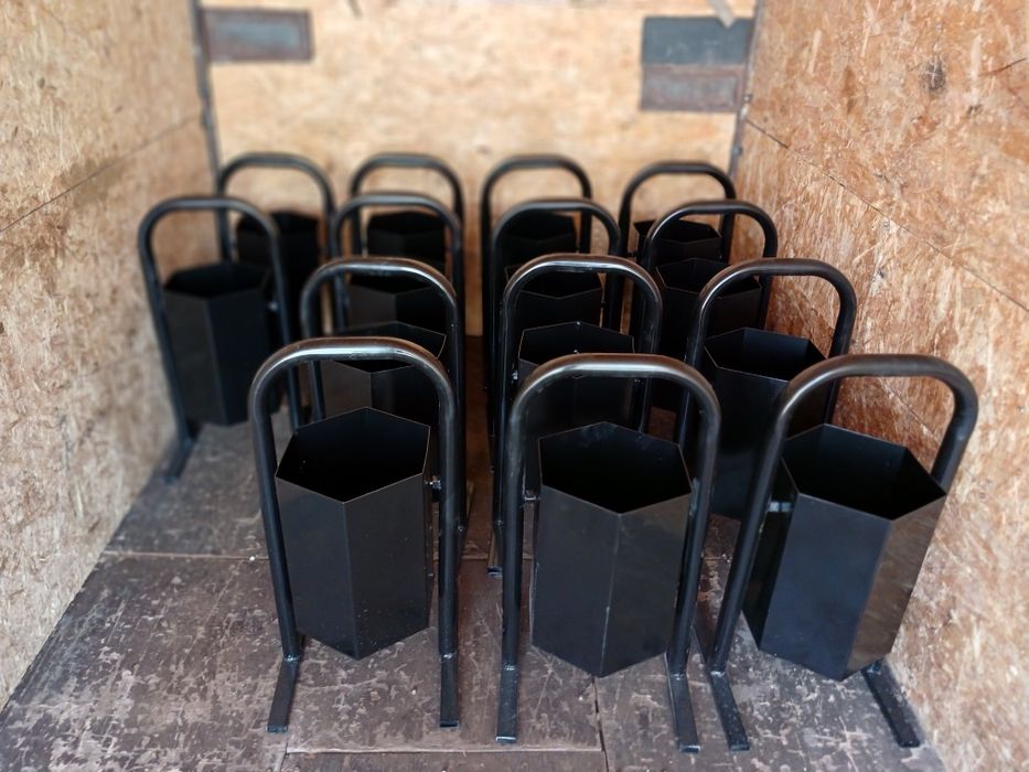 Скамейки урны баки