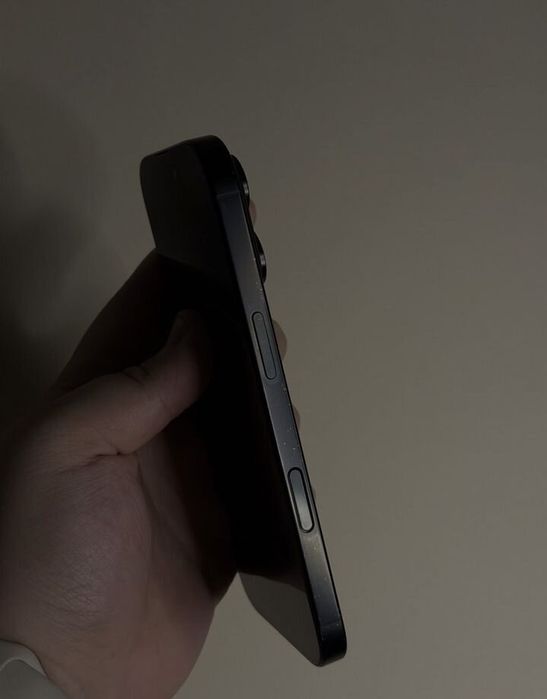 Iphone 16 pro 99%