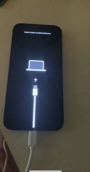 Iphone 16 e 128 GB