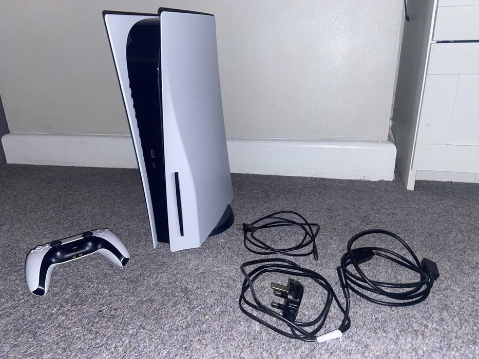 PS5 DISK с 35 Playstation игри