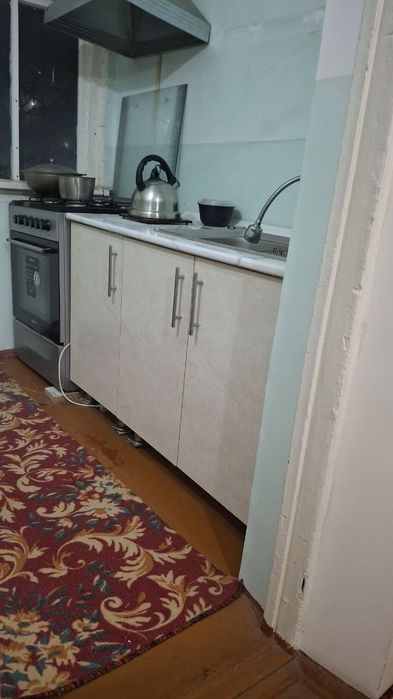 Ижарага 1 хонали уй