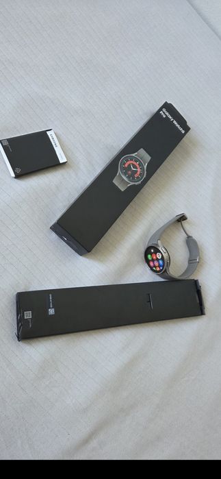 Samsung Galaxy Watch 5 Pro 45mm Titanium Gray – Pachet complet, stare impecabilă