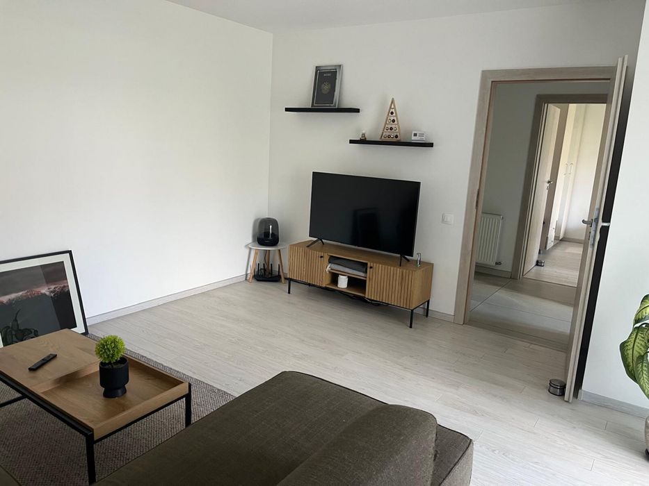 Inchiriez apartament 2 camere